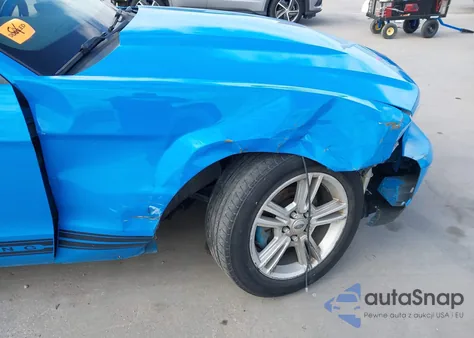 2010 Ford Mustang V6/V6 Premium from USA, damaged, VIN 1ZVBP8EN4A5140948